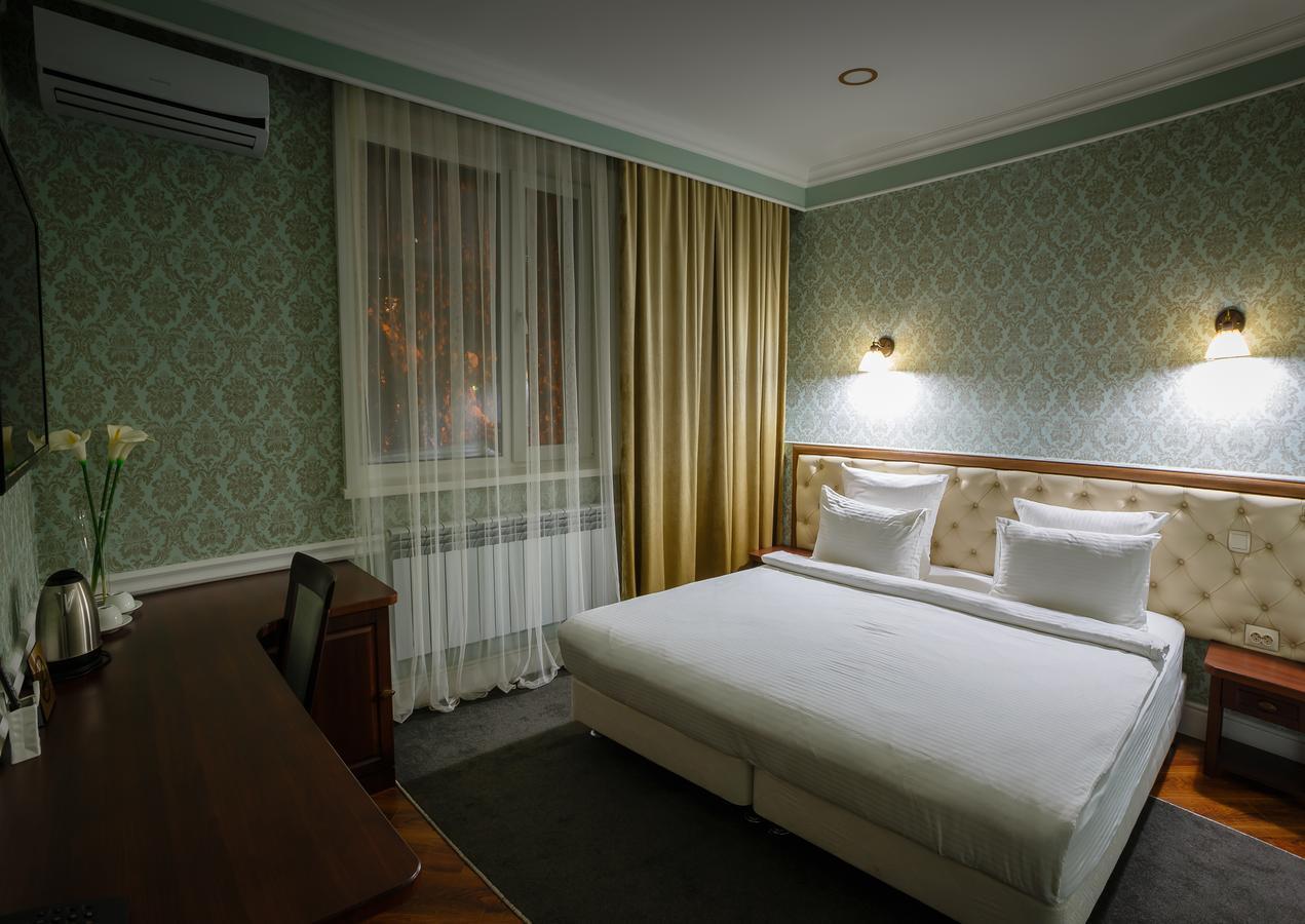 Brown Hotel Astana Exterior foto