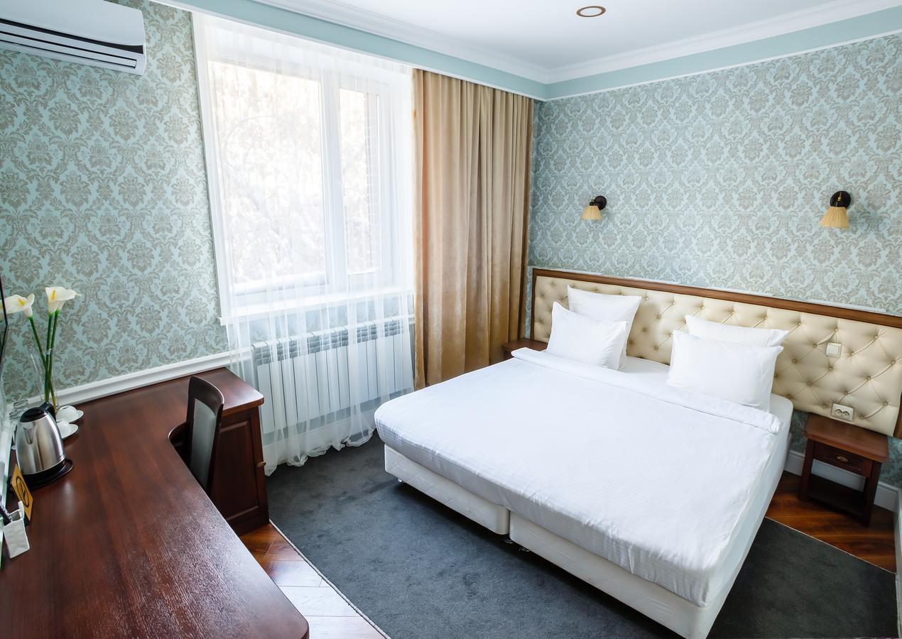 Brown Hotel Astana Exterior foto